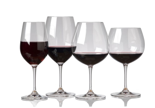 Is Malbec Sweet or Dry? Discover Its Flavor, Texture & Pairings